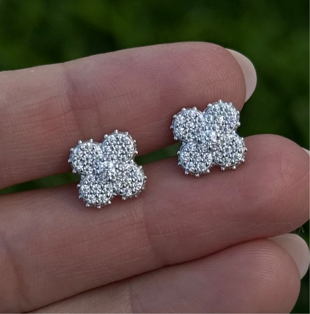 Cluster Clover Stud Earrings