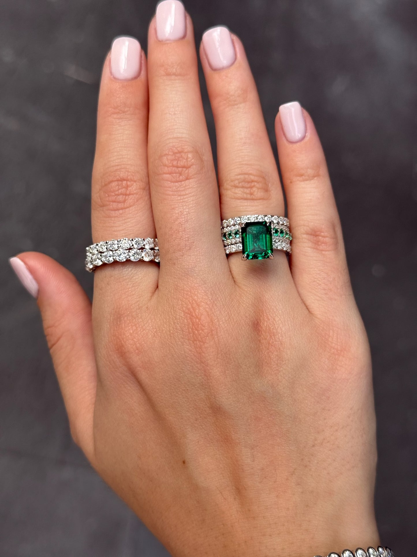 4CT Emerald Ring