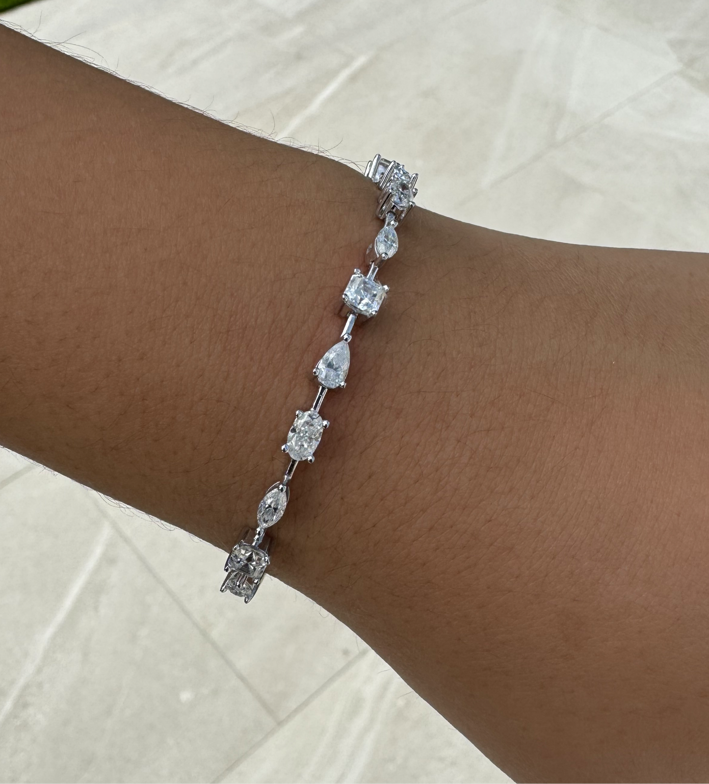 Multi-Cut Tennis Bracelet