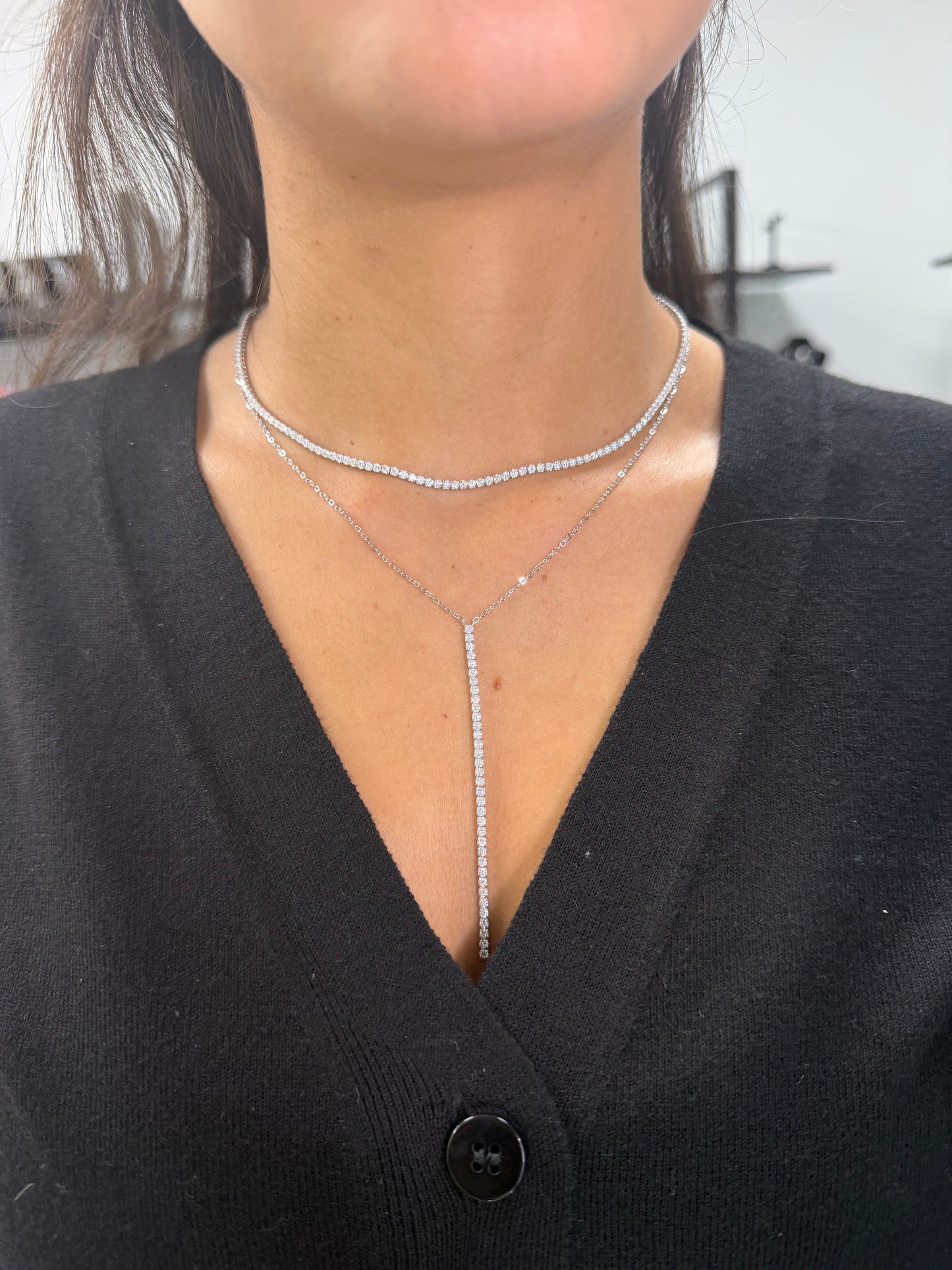 The Linear Necklace