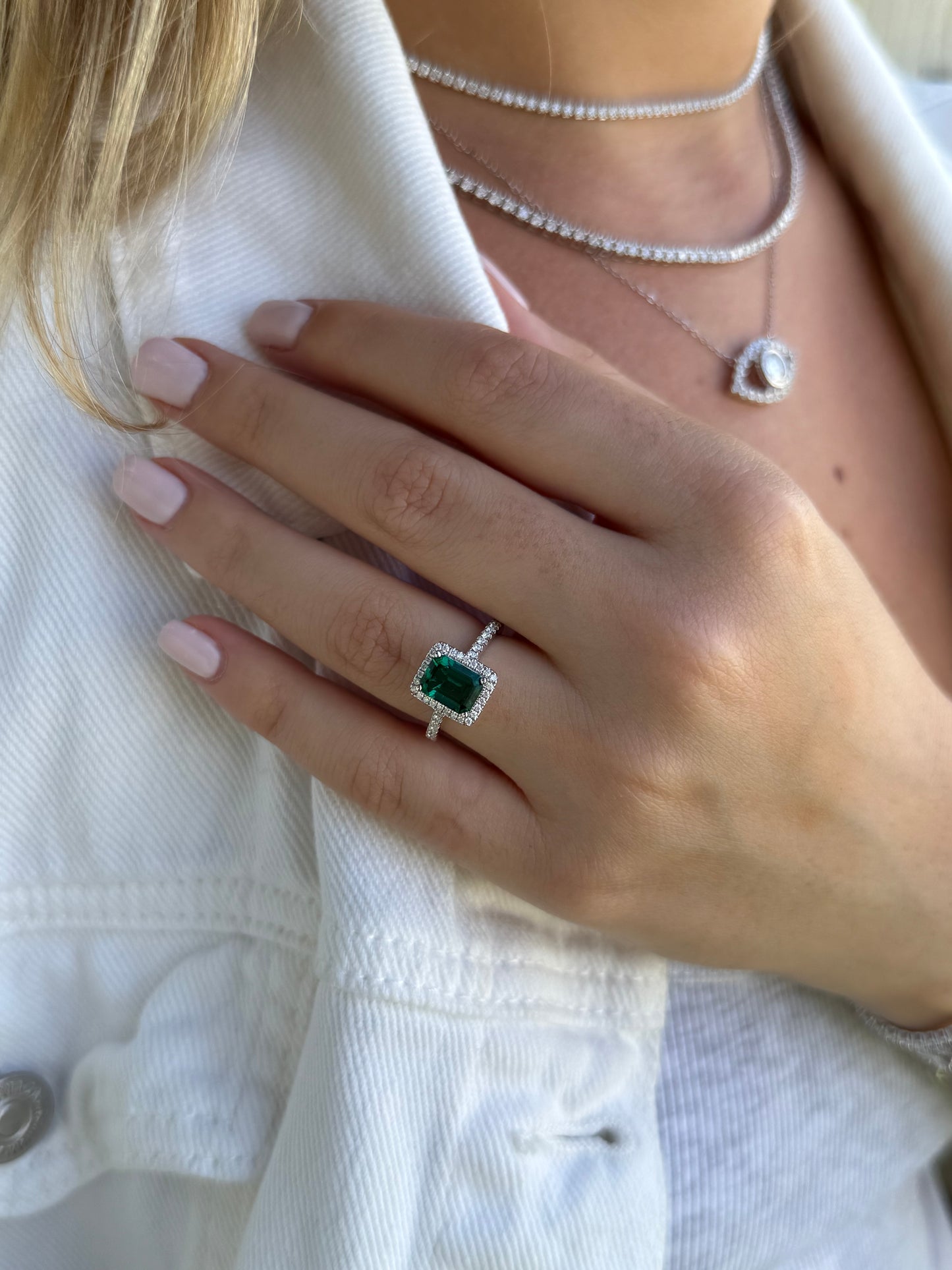 2CT Emerald Ring