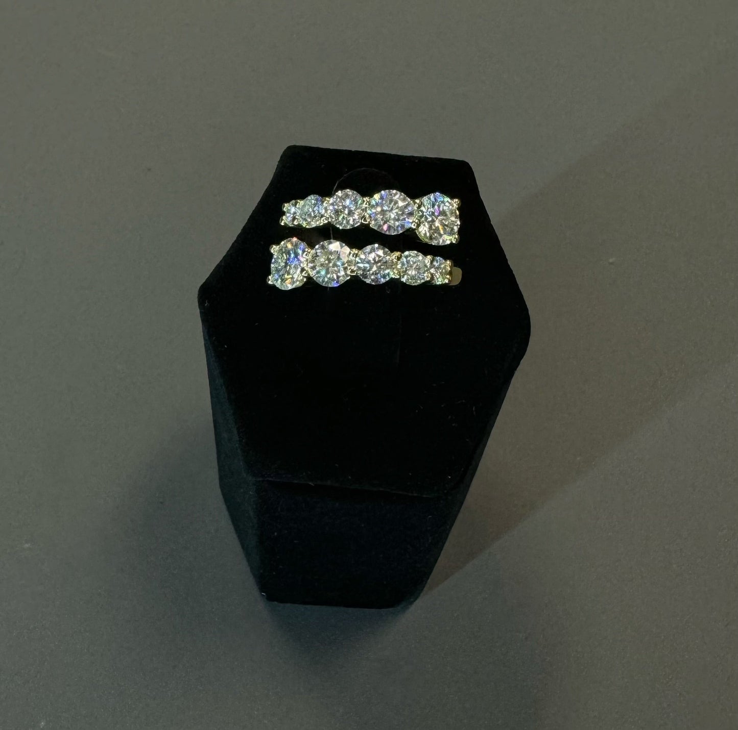 3.26CT Wrap Graduated Ring
