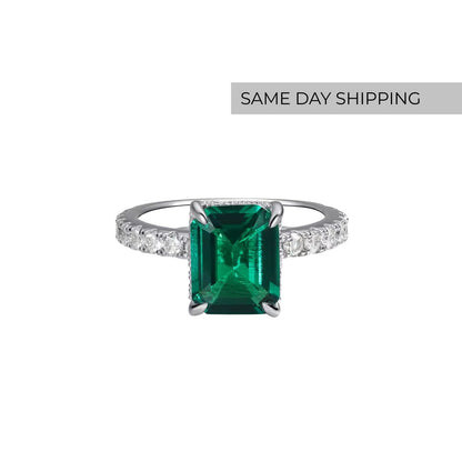 4CT Emerald Ring