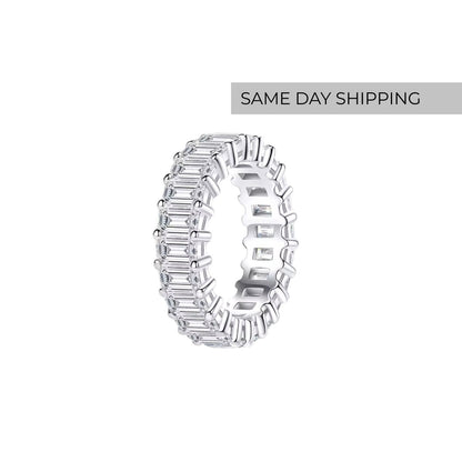 Emerald Eternity Band Ring