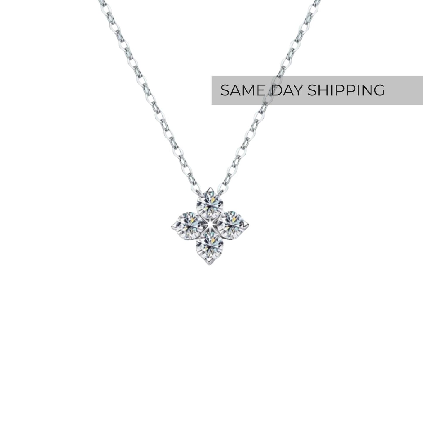 0.4CT Clover Necklace