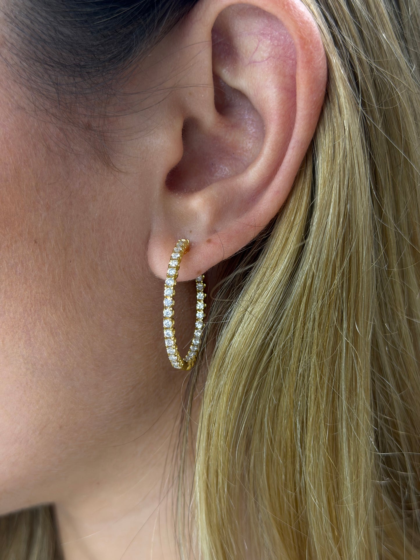 1.6CT Hoop Earrings