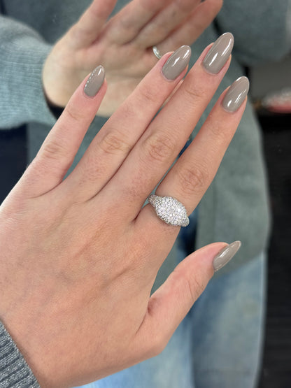 Pavé Signet ring
