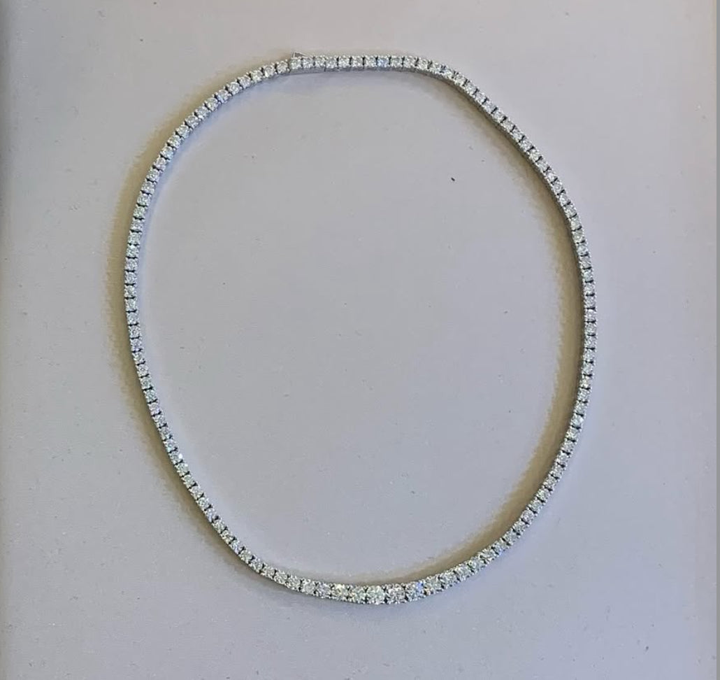 Riviera 4 Prong  Graduated Tennis Necklace