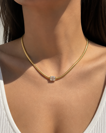 Emerald  Solitaire Snake Chain Necklace