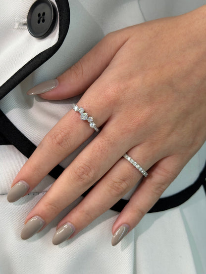 Graduated Crown Band Ring