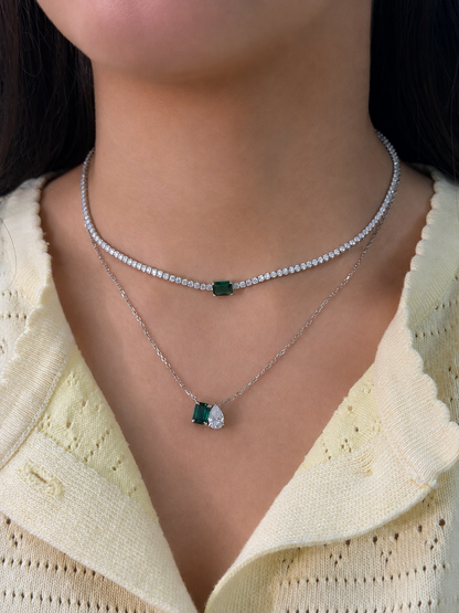 Emerald & Pear Toi et Moi Necklace