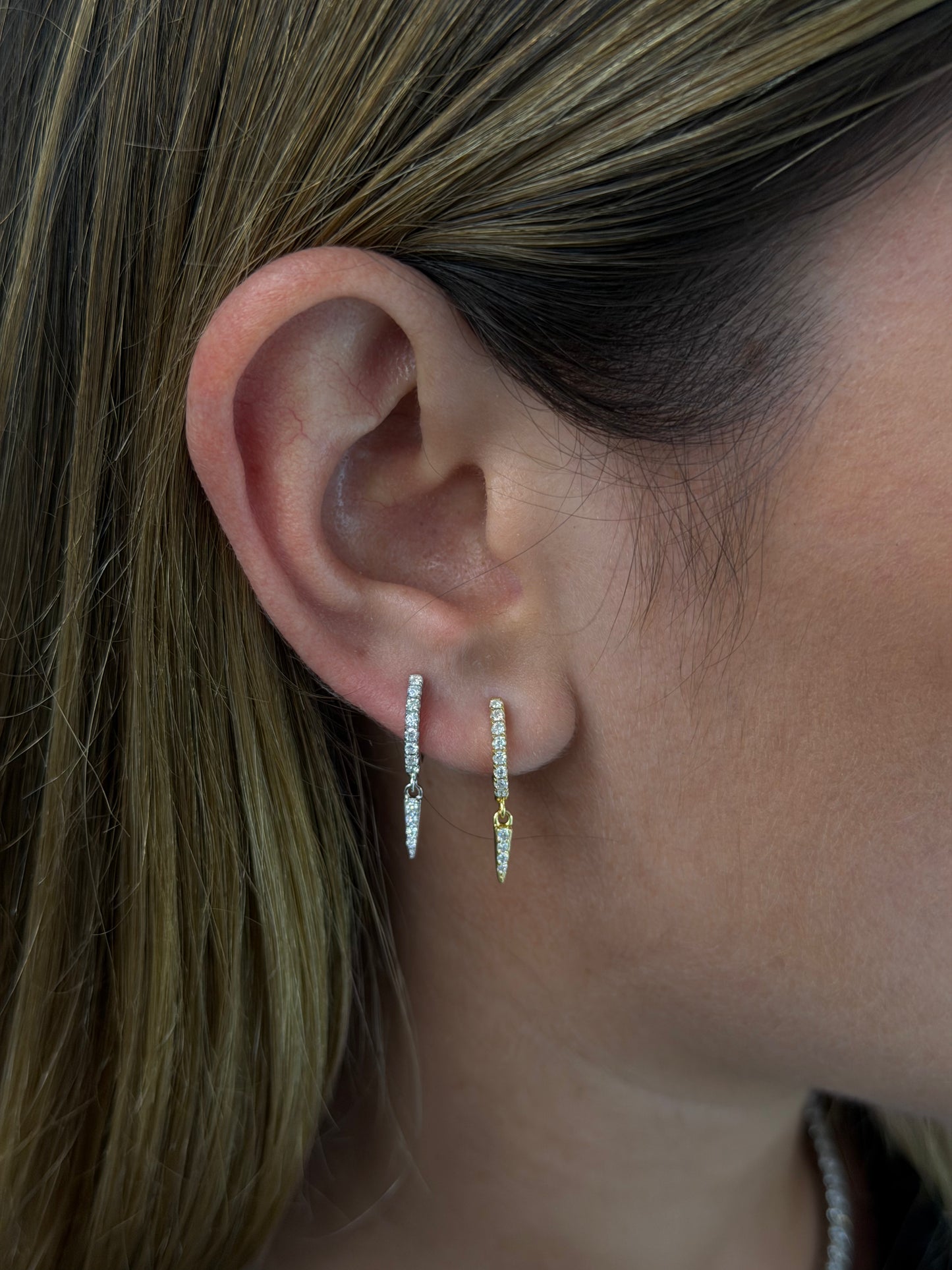 Edge drop hoop earrings