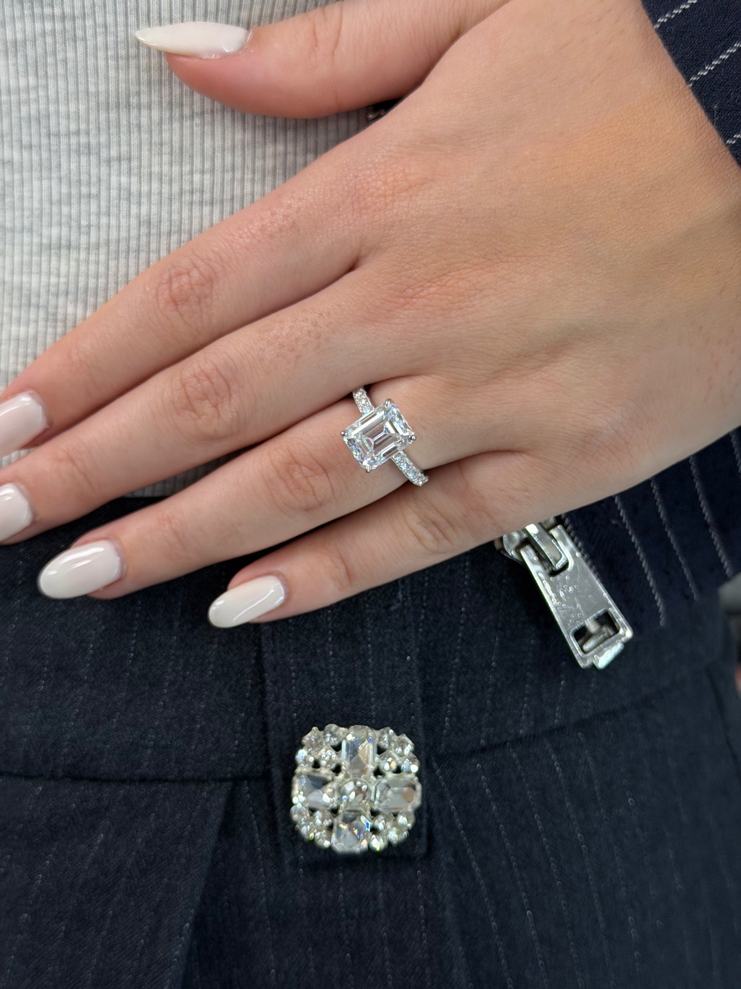 4ct emerald cut ring