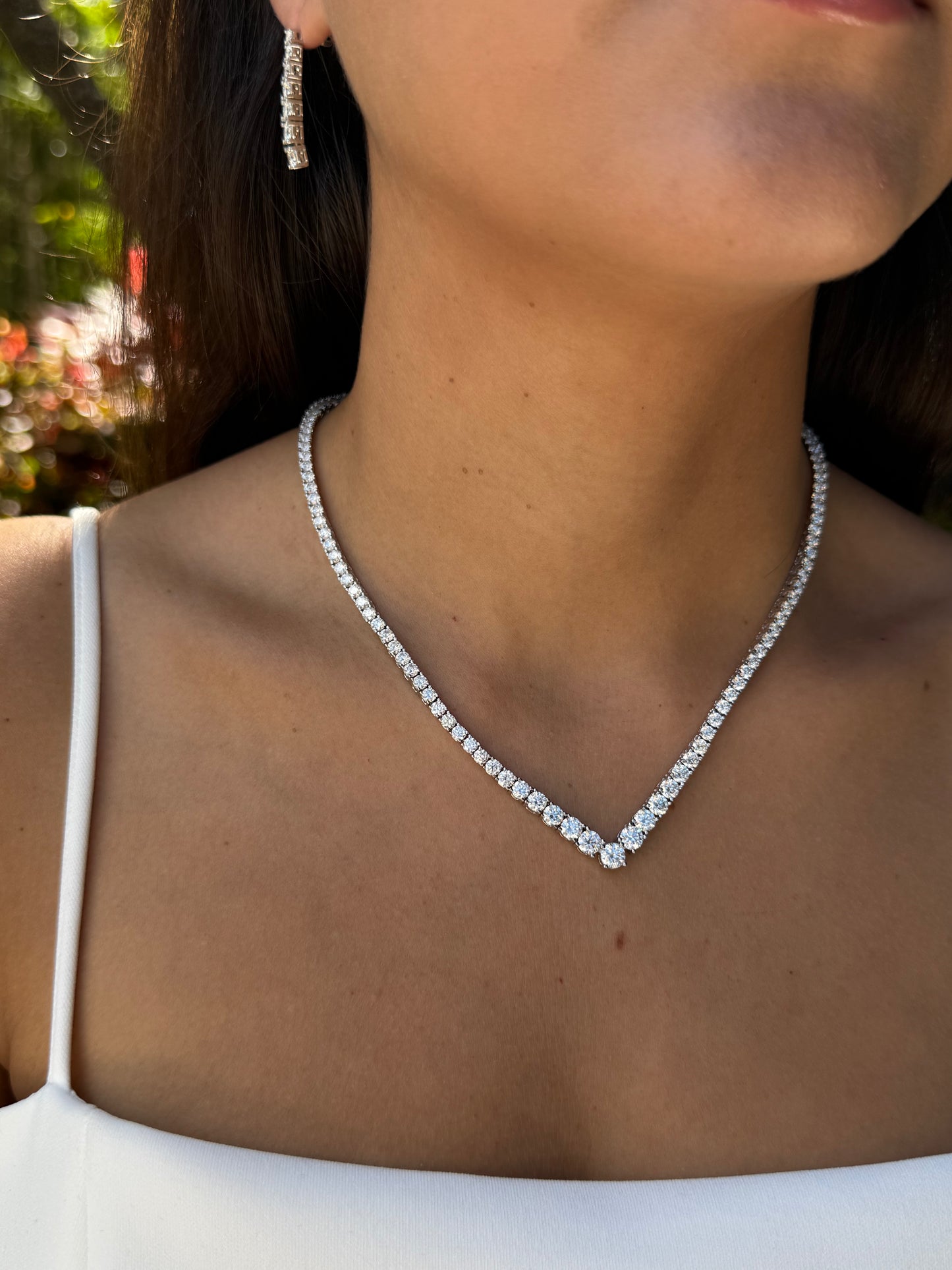 Graduated “V” Tennis Necklace