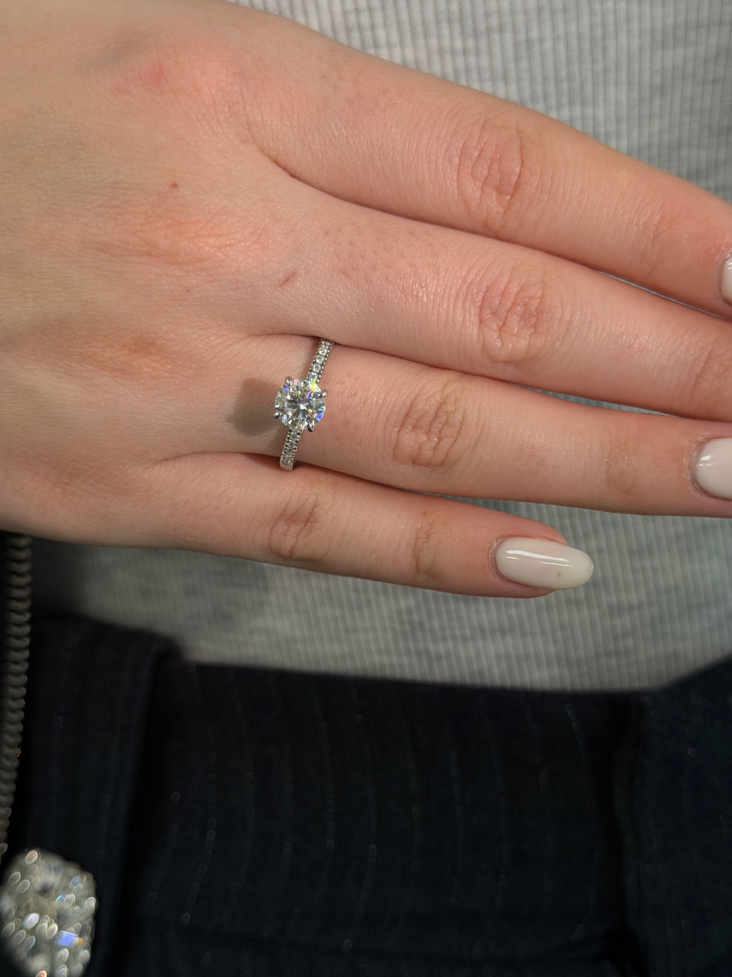 1CT Round Cut Engagement Ring with Pavé Band