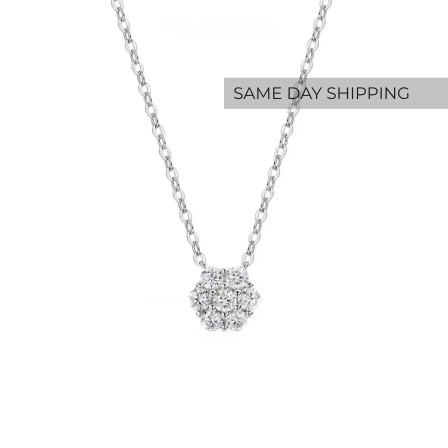 0.7CT Flower Pendant Necklace
