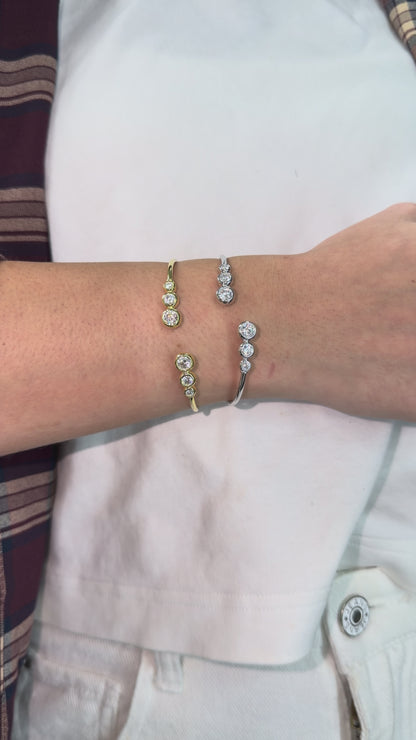 1.8 CTTW Open Bangle Bracelet