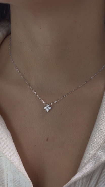 0.4CT Clover Necklace
